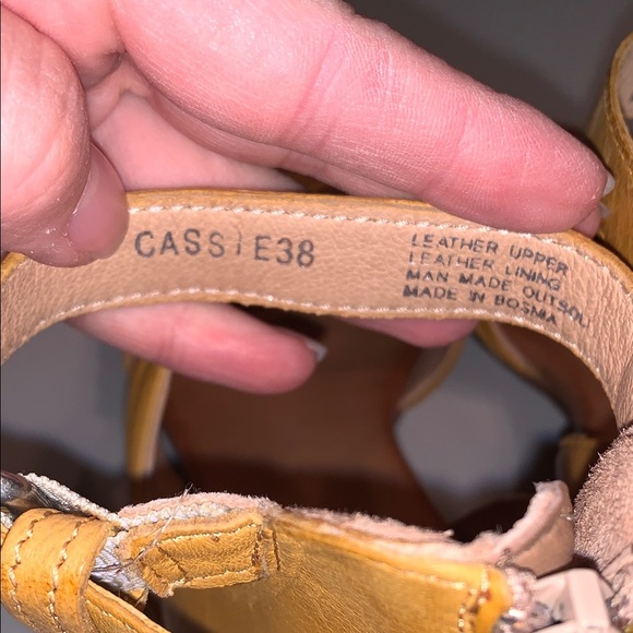 Miz Mooz Cassie Women's Leather Mustard Yellow Ankle Strap Sandals 38 - Picture 7 of 16